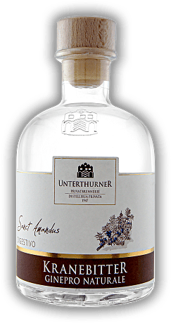Unterthurner Sanct Amandus Kranebitter Unterthurner Sanct Amandus Kranebitter Feine aber bestimmende alpin-mediterrane Noten. 0,7	 Liter - Vol 45%