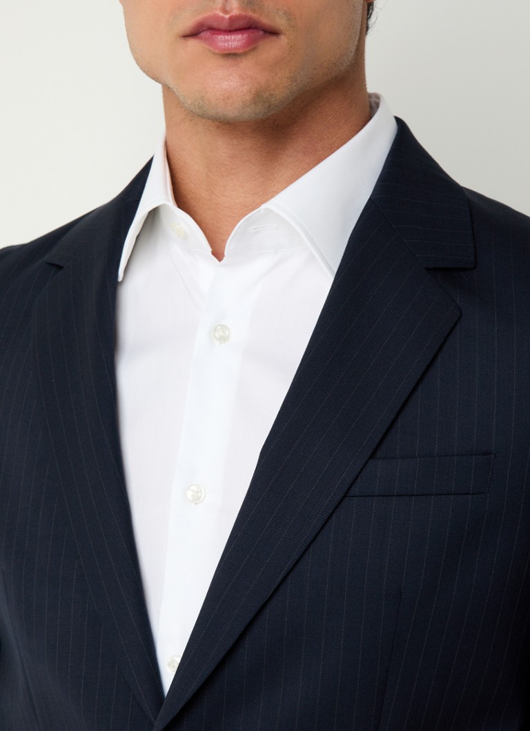 HUGO BOSS H-Houston, un costum slim fit din două piese, din lână virgină.
