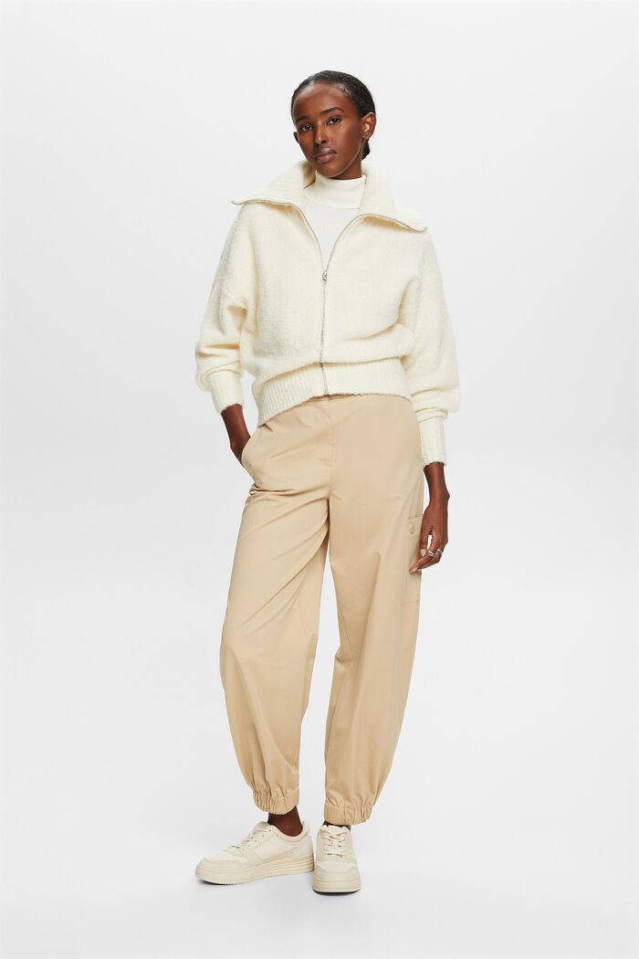 Kuscheliger Cardigan mit Reißverschluss