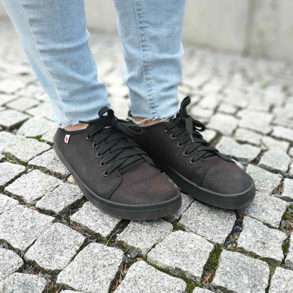 Anatomic STARTER A06 Barfußsneakers Schwarz mit Schwarz und Glitzer