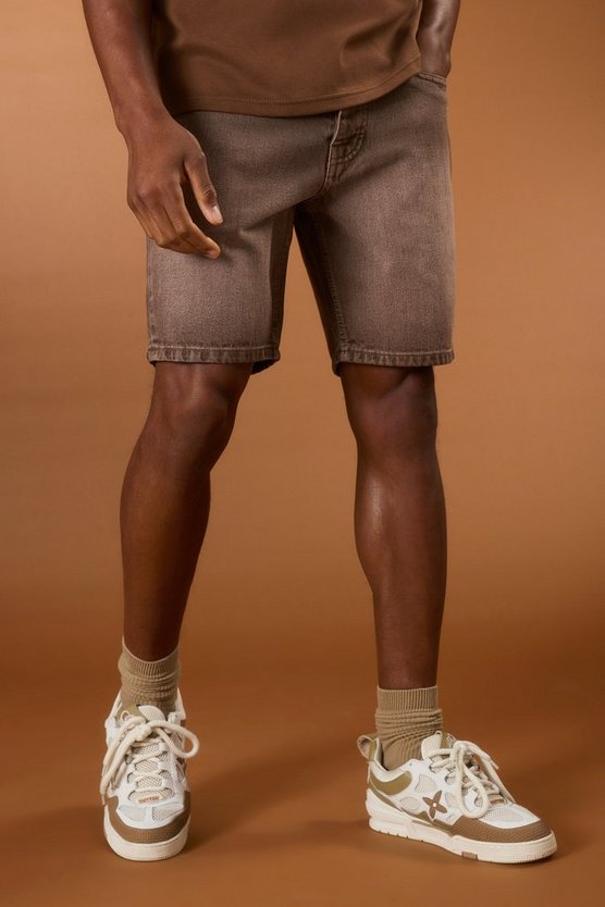 Gerade Jeansshorts mit Dirty-Waschung