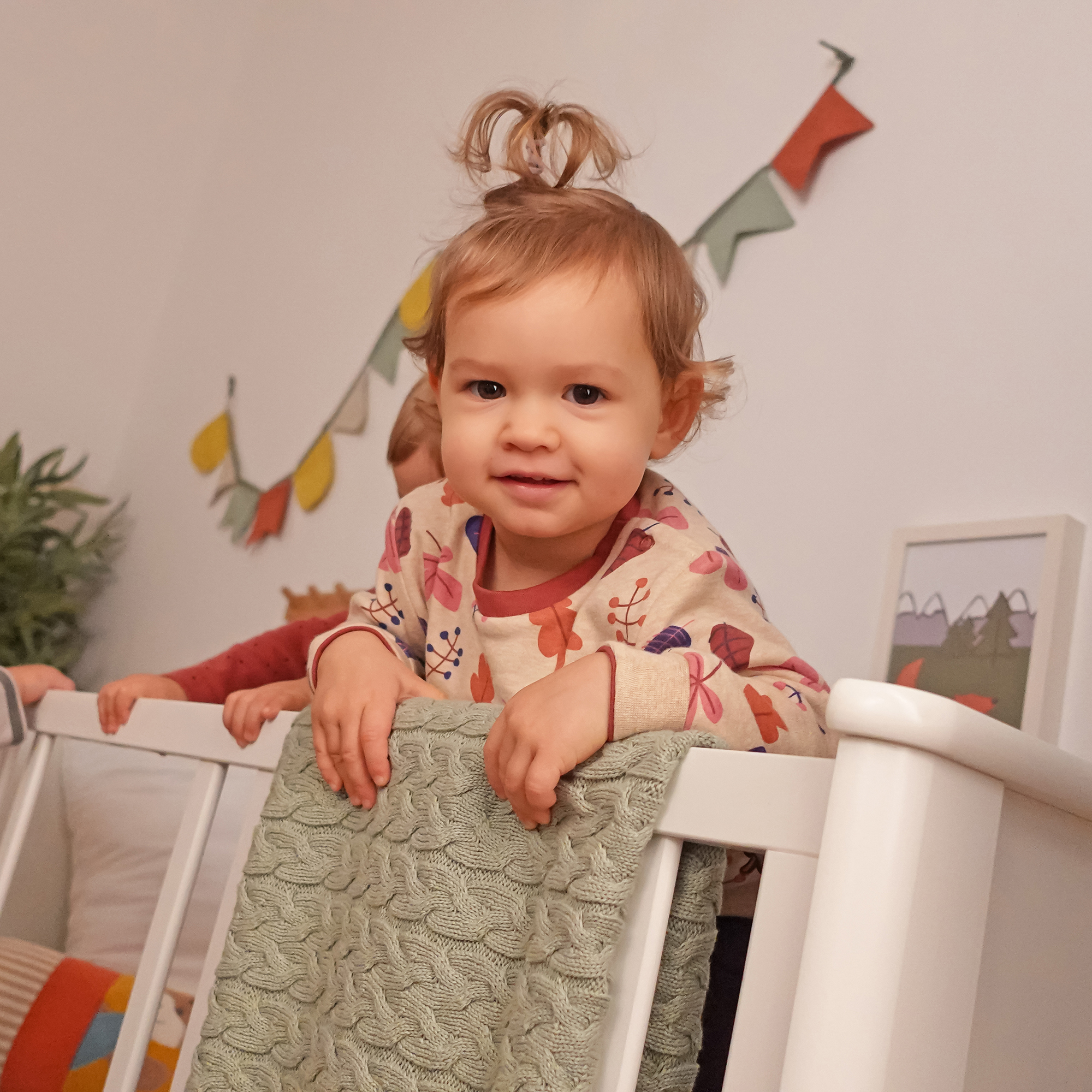 Baby Wendeshirt rotbraun mit Pünktchen/bunter Herbstprin
