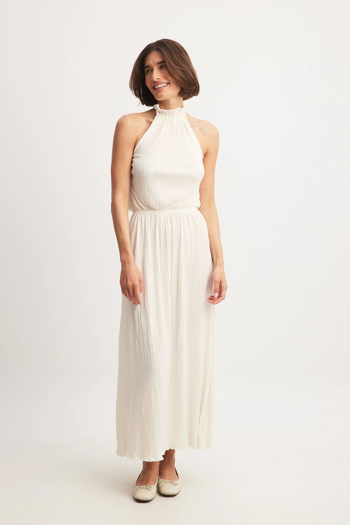 Fließendes Midikleid mit Plissees