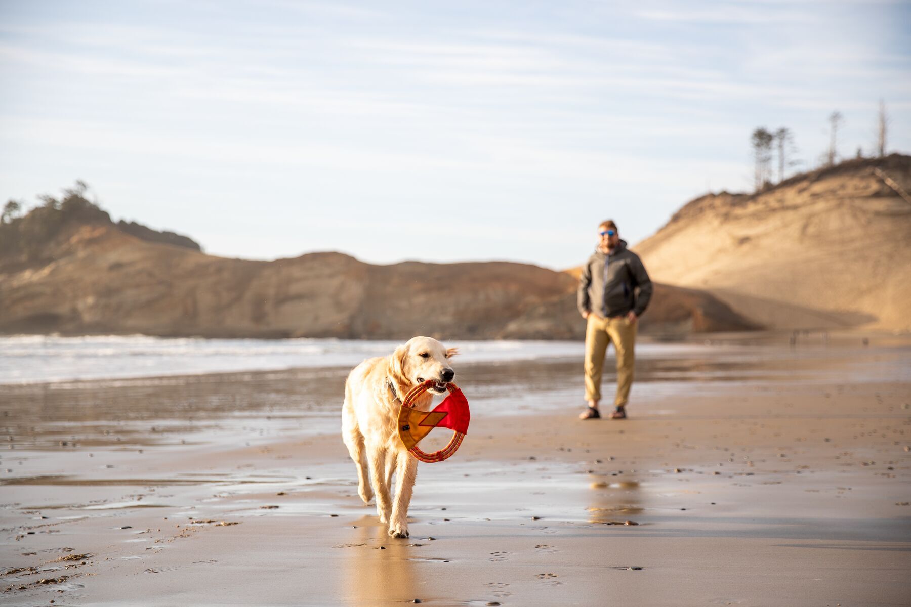 Ruffwear Frisbees & Wurfspielzeug Ruffwear Pacific Ring™ Spielzeug rot