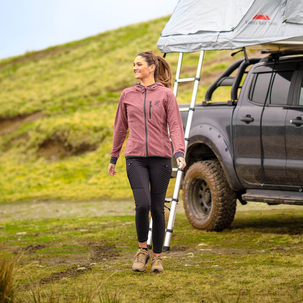 Trekker Hoodie Femme Moonlit Ocean