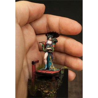Eastern Woman with Dragon
