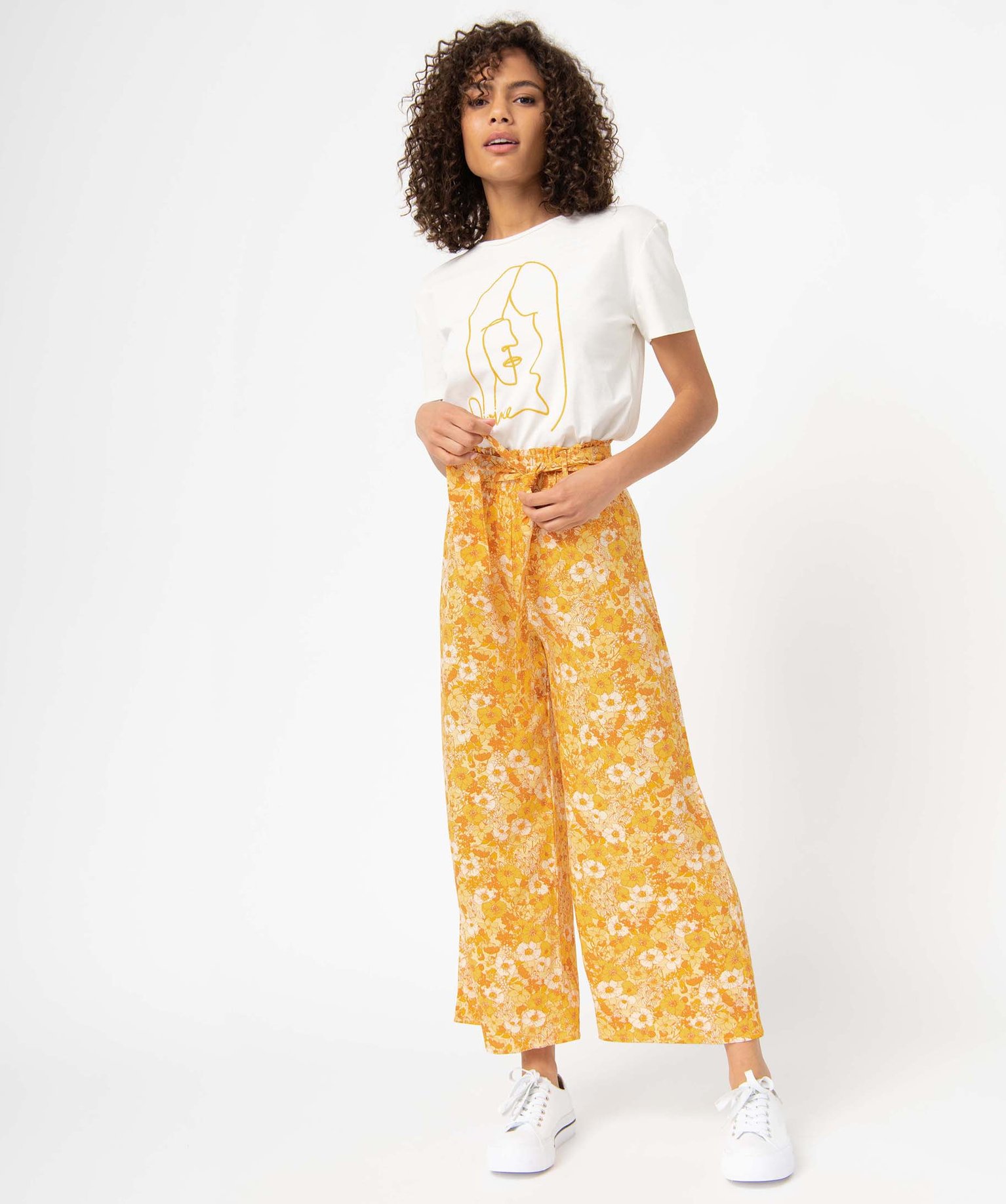 Pantacourt femme ample à motifs fleuris imprime | GEMO