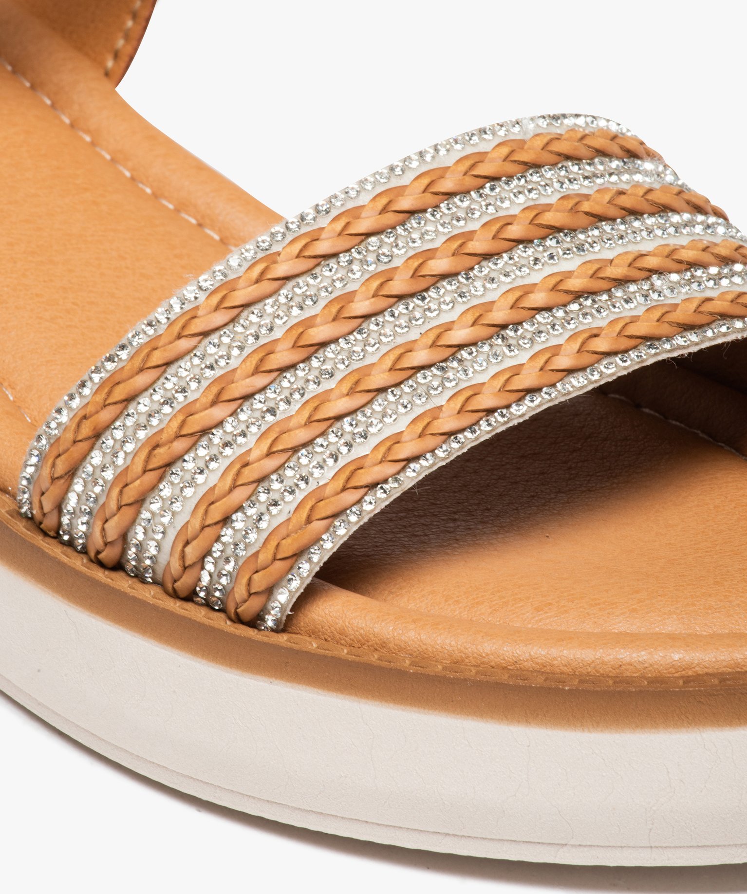 Sandales femme unies à talon compensé et bride à strass camel | GEMO