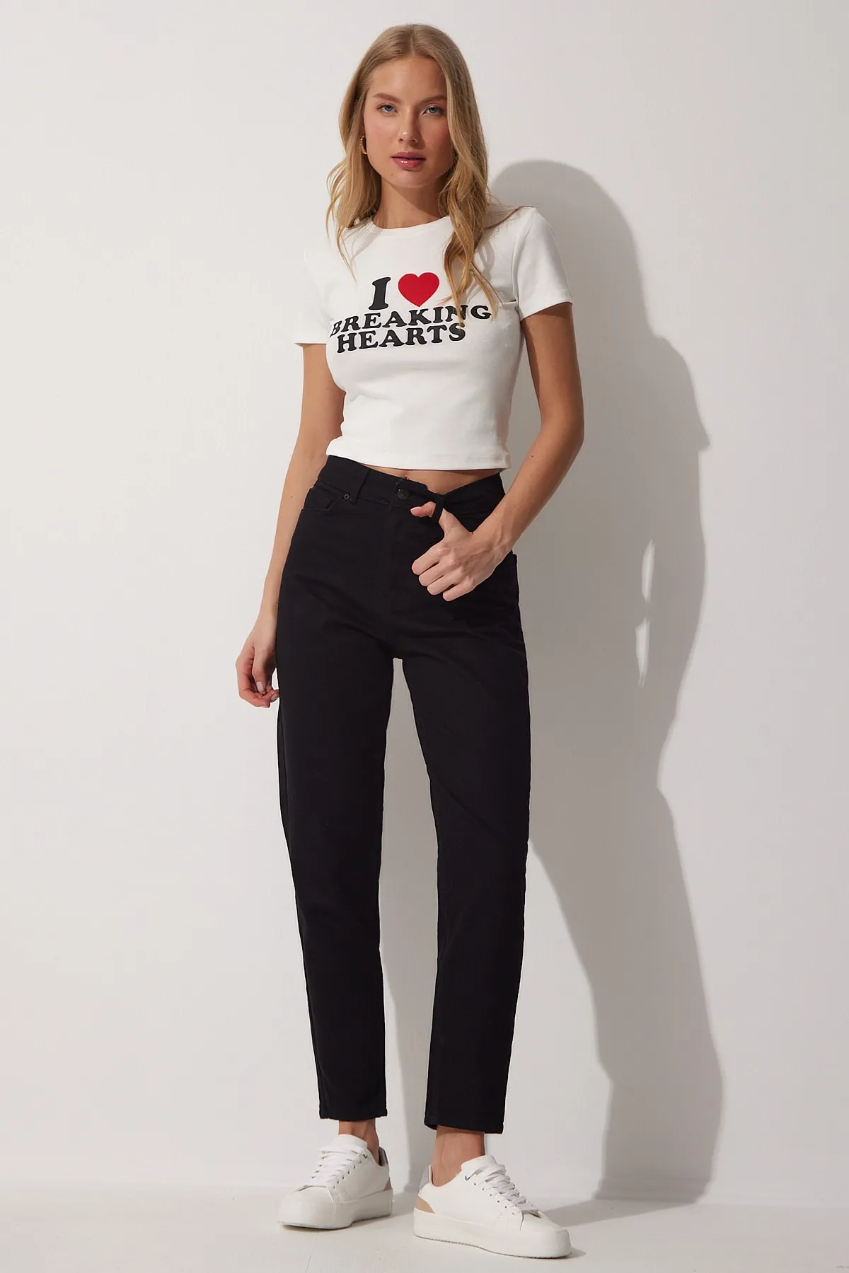 Happiness İstanbul  Schwarze Mom-Jeans mit hoher Taille für Damen OK00040