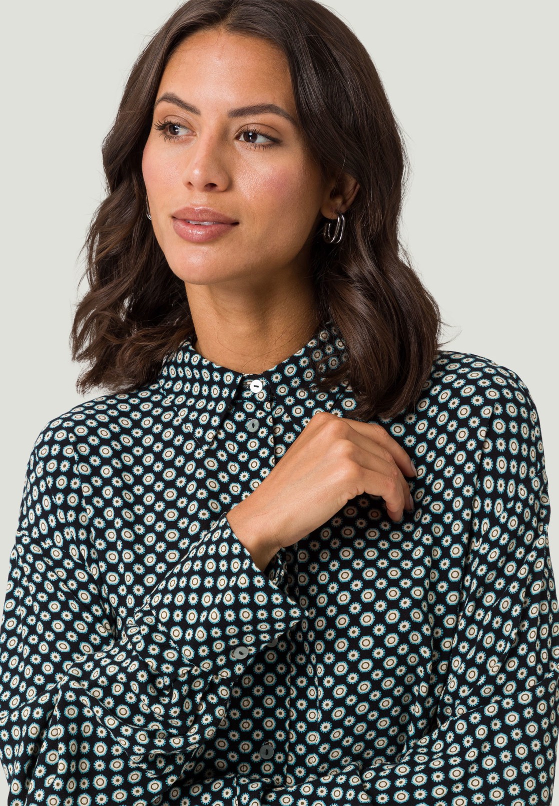 Longbluse mit Minimalprint