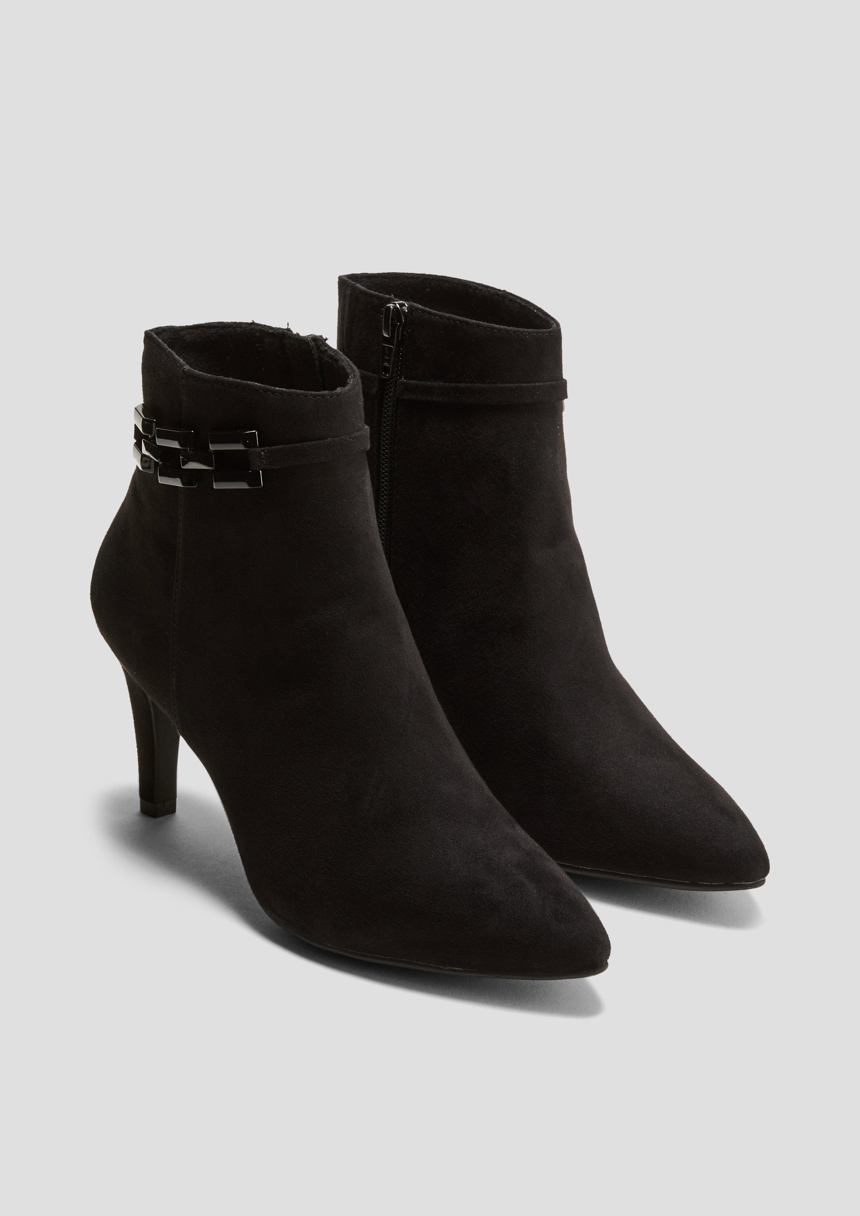 Stiefel mit Schmuckdetail  6008289-001