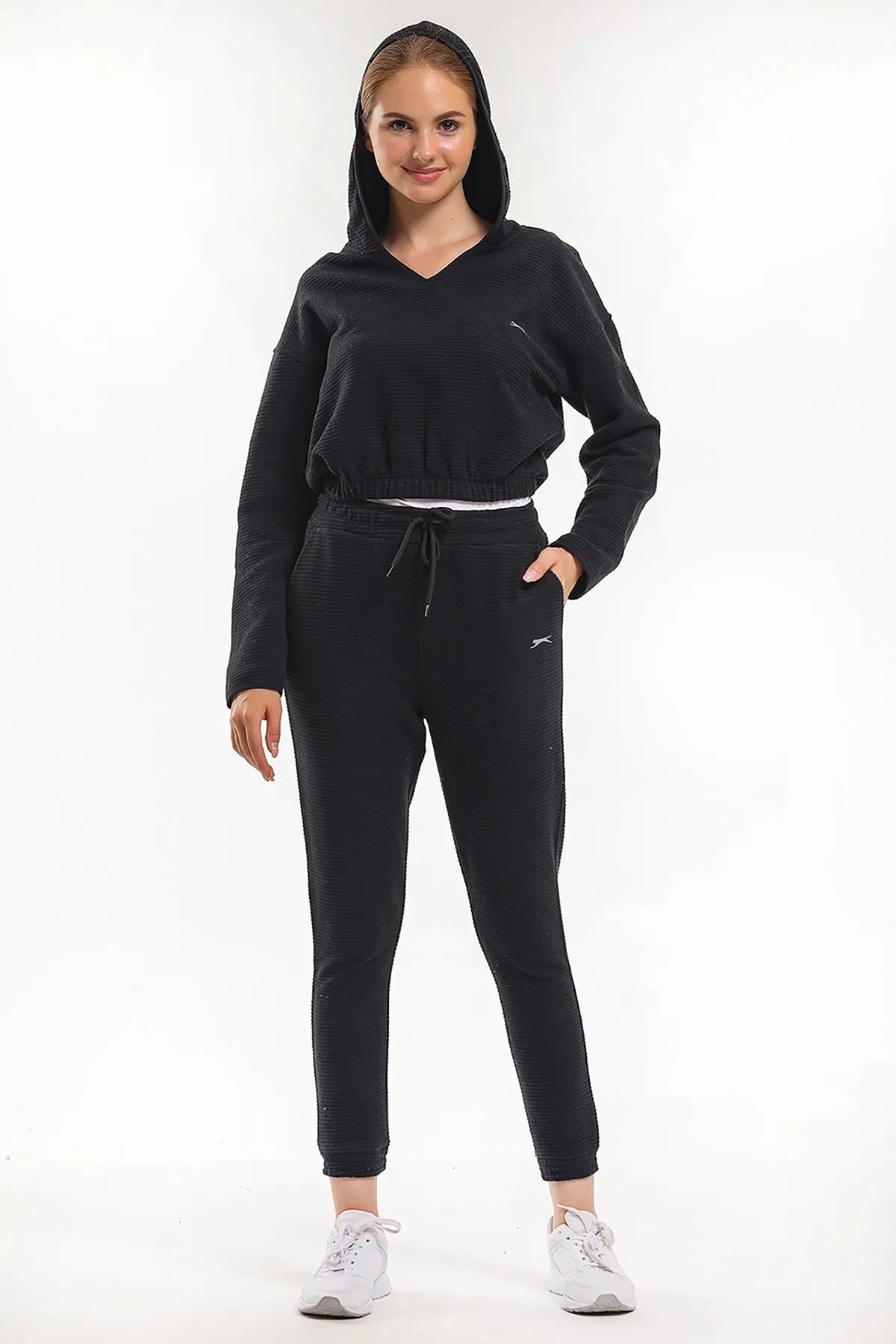Slazenger  PERHAPS Damen-Trainingsanzug Schwarz