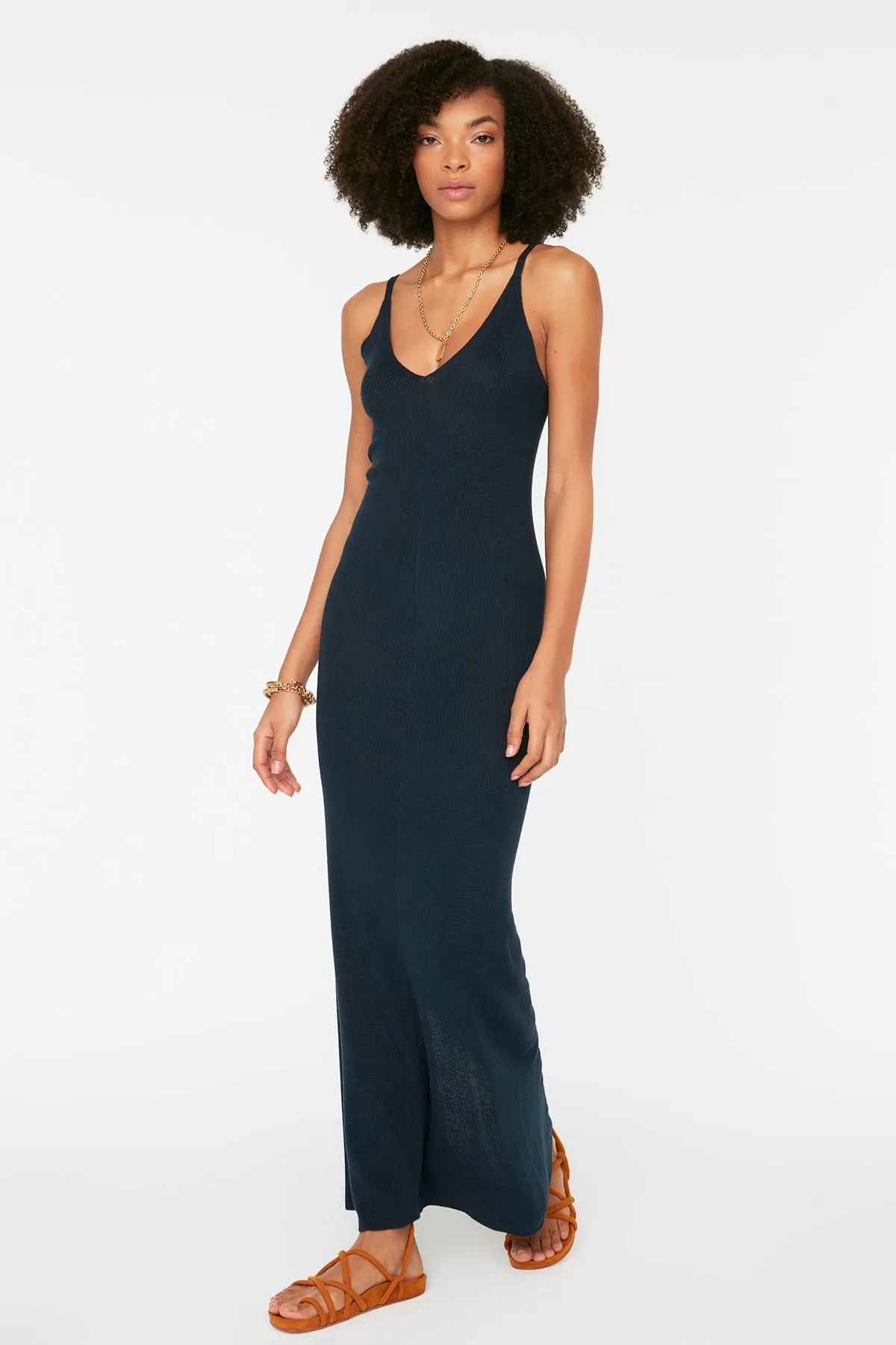 Trendyol Collection  Marineblaues Maxi-Strick-Basic-Kleid TWOSS20EL1574