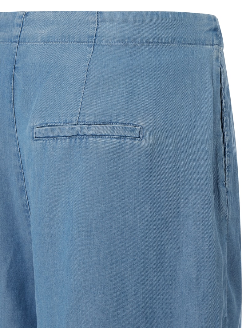 PLUS SIZE Shorts aus Lyocell Modell 'Mia' in hellblau