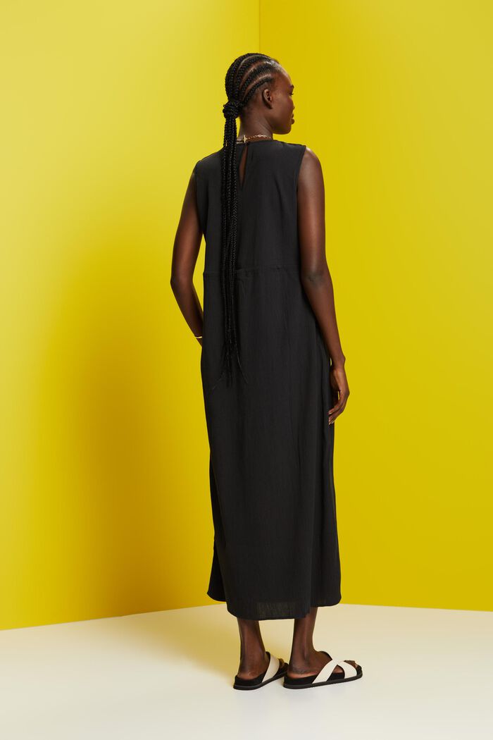 Maxikleid in Crinkle-Optik