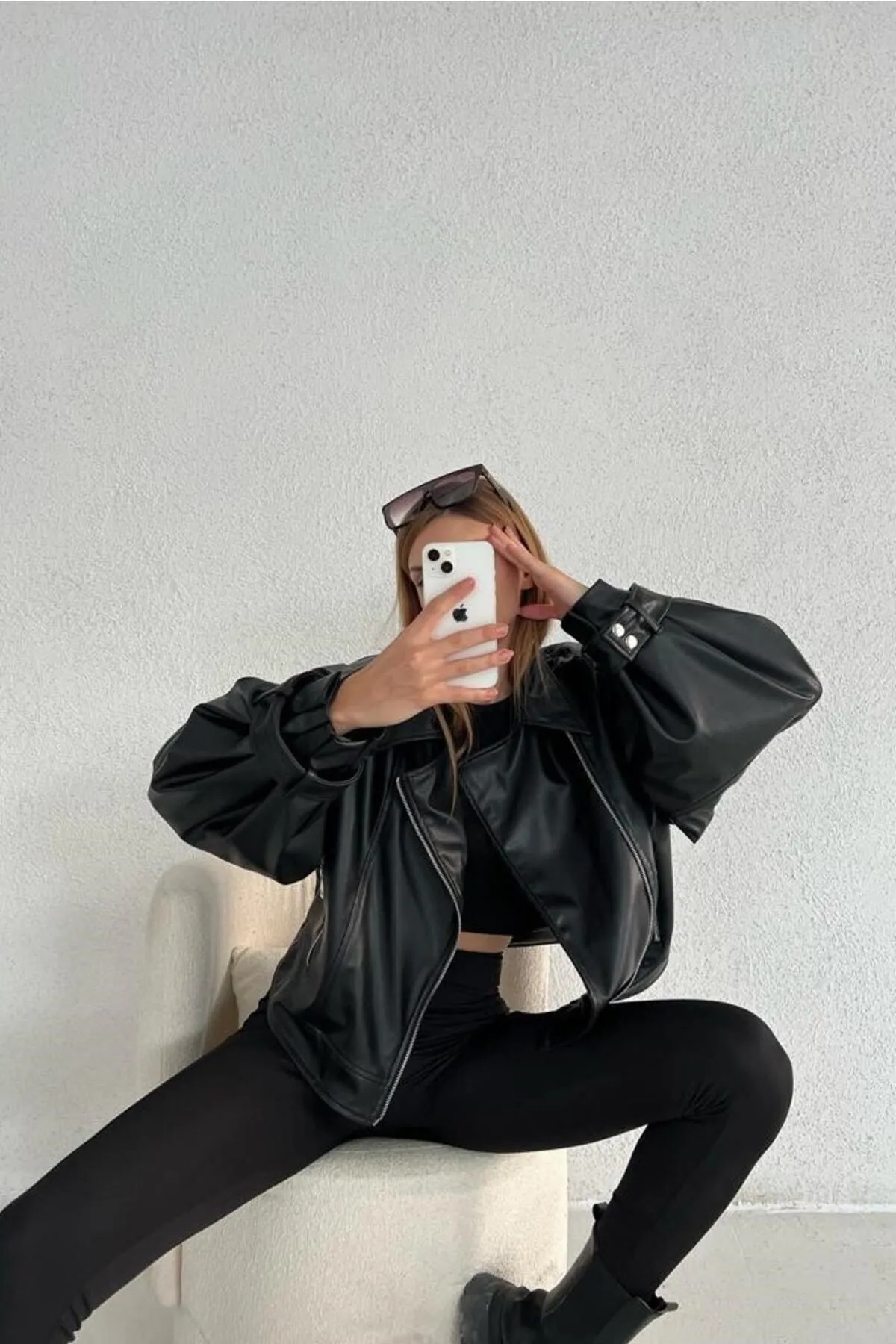 Laleli Butik  Schwarze Oversize-Lederjacke für Damen