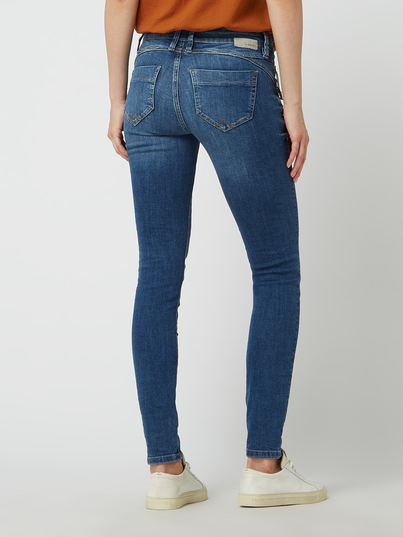 Skinny Fit Jeans mit Stretch-Anteil Modell 'Nikita' in blau