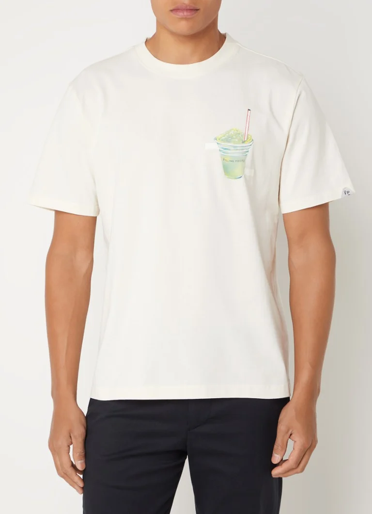 Tricou Filling Pieces din bumbac organic, cu logo și imprimeu pe spate.