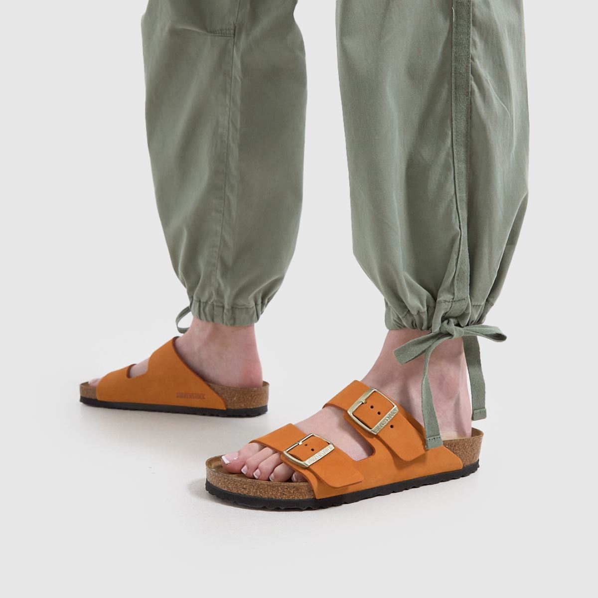 BIRKENSTOCK Arizona – Bränt orange sandaler