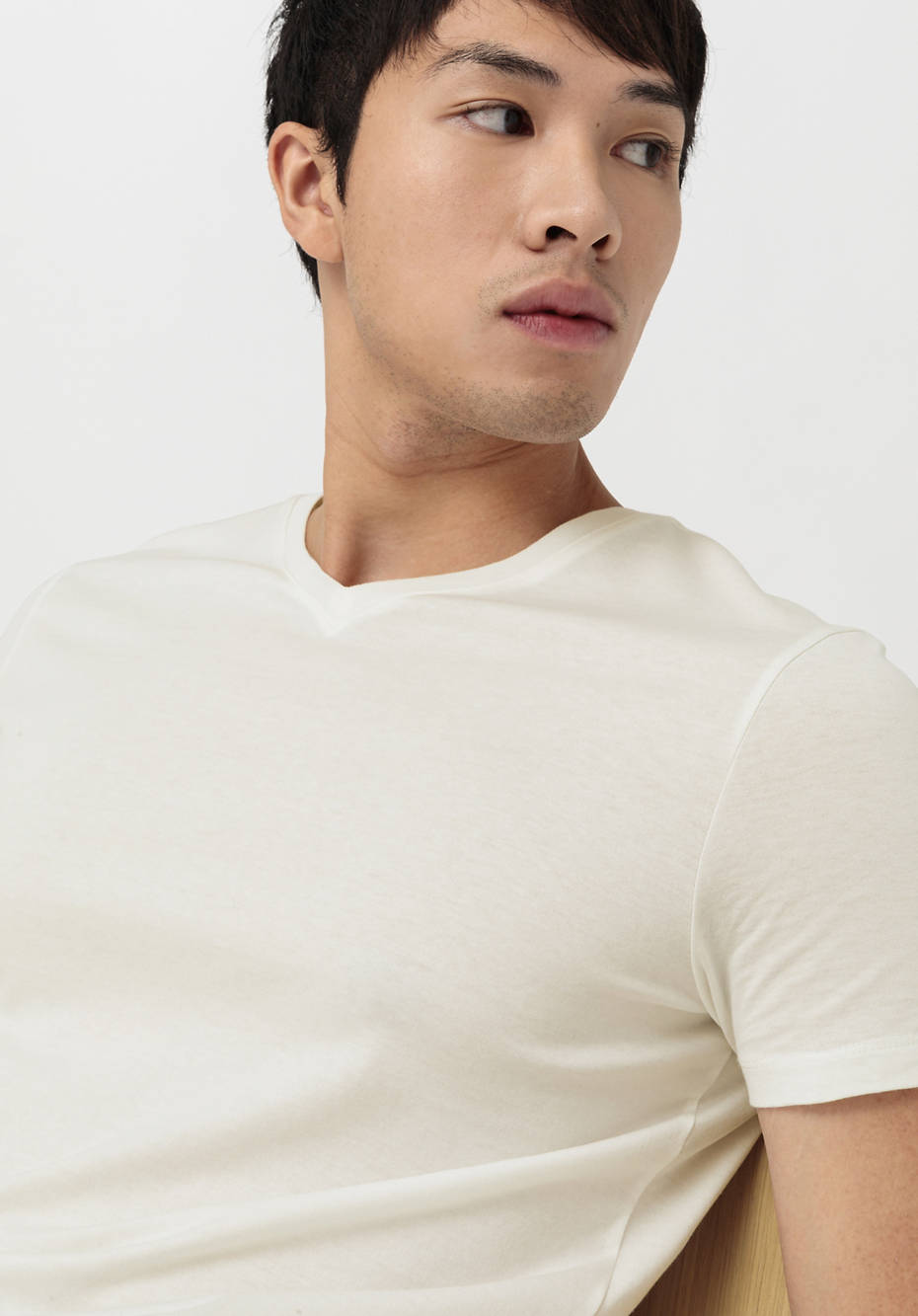 V-Shirt aus reiner Bio-Baumwolle