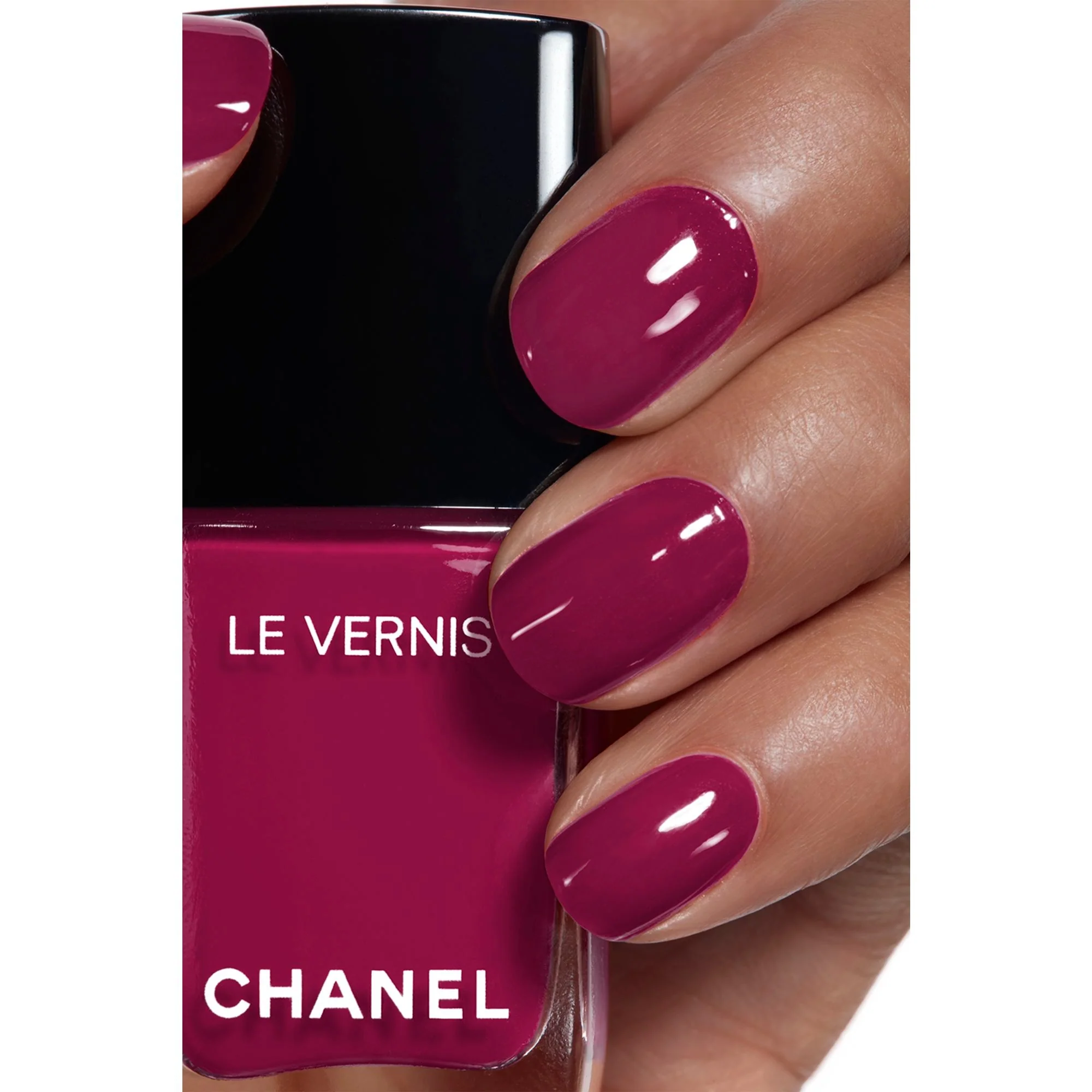 LE VERNIS - COLORE E BRILLANTEZZA LUNGA TENUTA