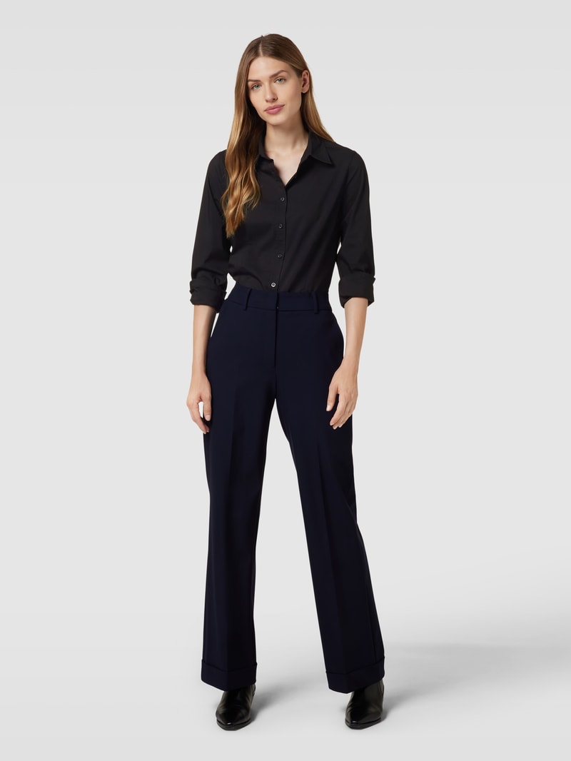 Bluse mit Hemdblusenkragen in schwarz