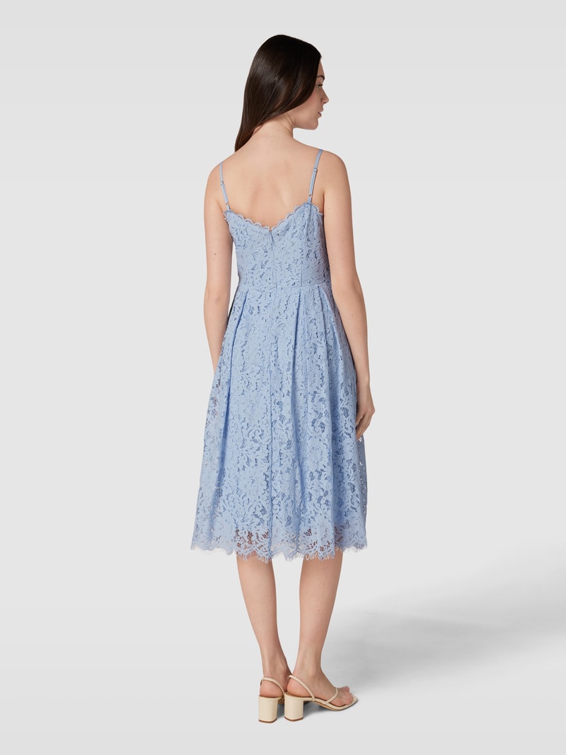 Cocktailkleid mit Herz-Ausschnitt in hellblau
