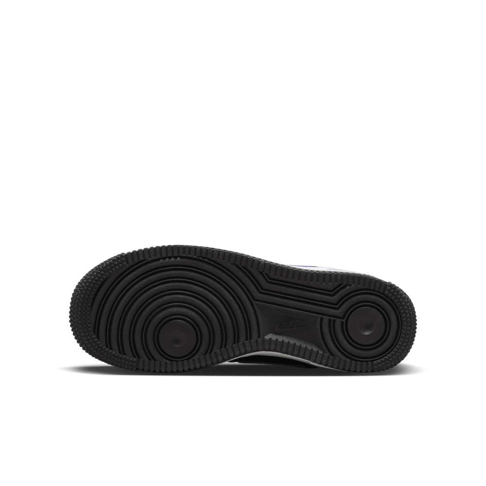 Nike Air Force 1 FV0367-001 / schwarz