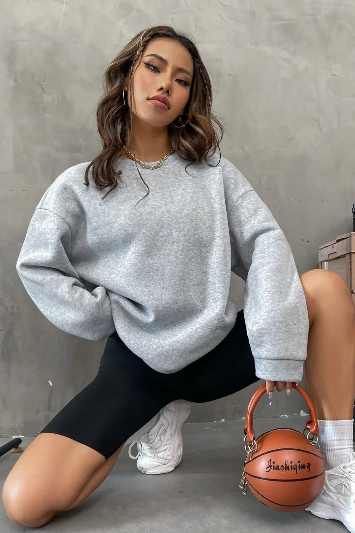 MODAGEN  Unisex Graues Brooklyn 1898 bedrucktes Oversize-Sweatshirt mit Rundhalsausschnitt