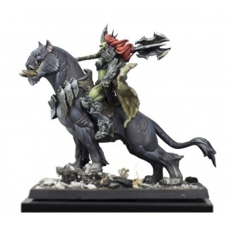Orc Queen mounted on Beast 30mm