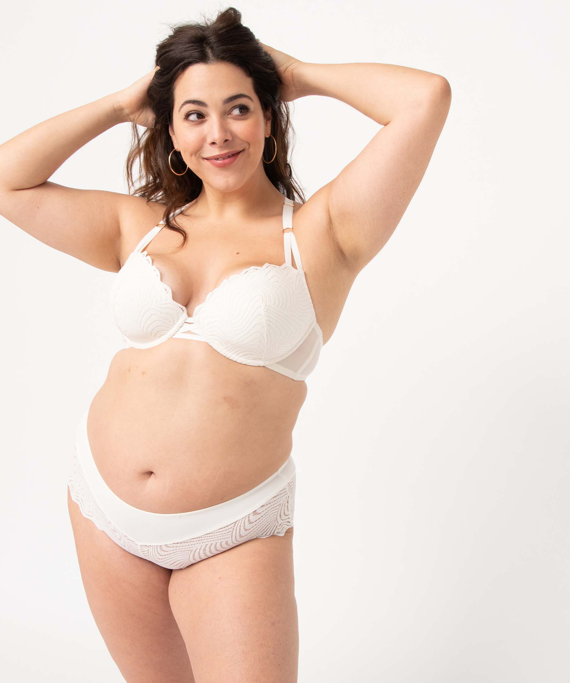 Shorty femme grande taille en dentelle et microfibre ecru | GEMO