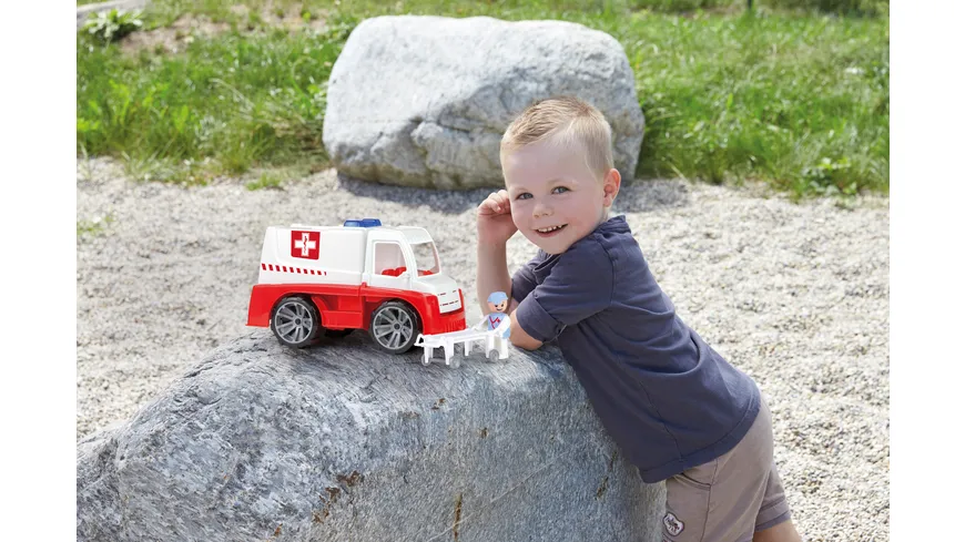 Lena - Truxx Krankenwagen mit Zubehör