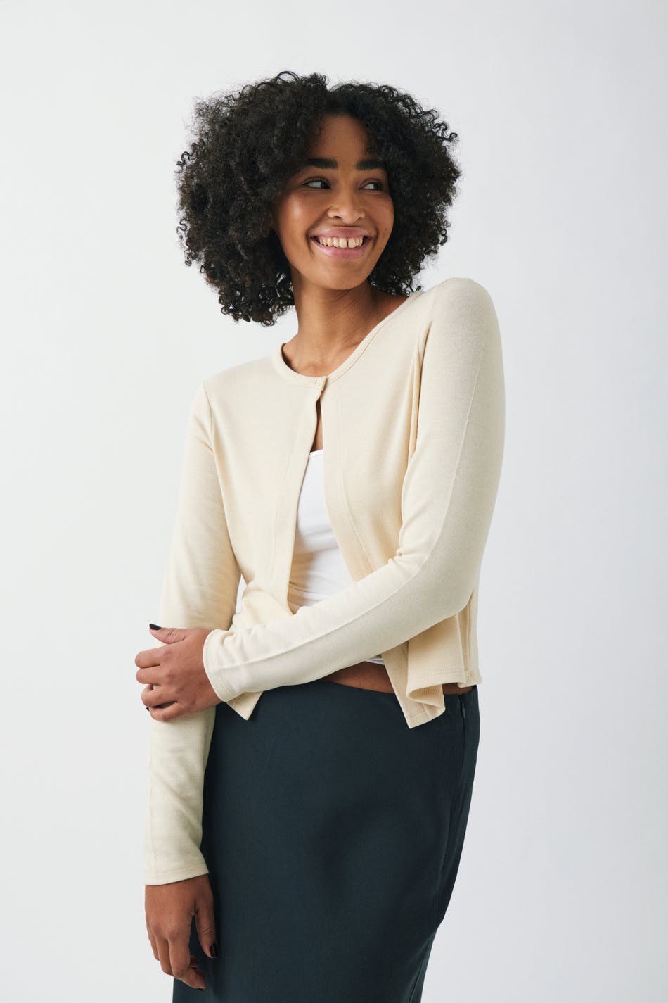 One button cardigan