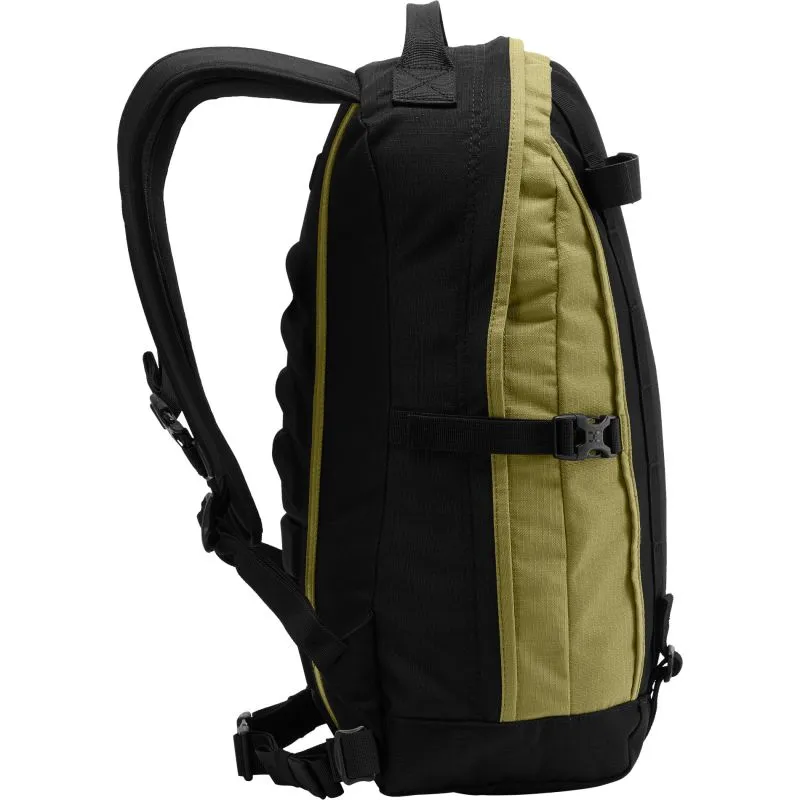 Haglöfs Tight Medium - True Black\/Olive Green