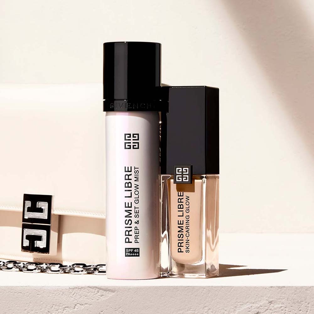 Givenchy Prisme Libre Prep & Set Glow Mist Spray base de teint et fixateur