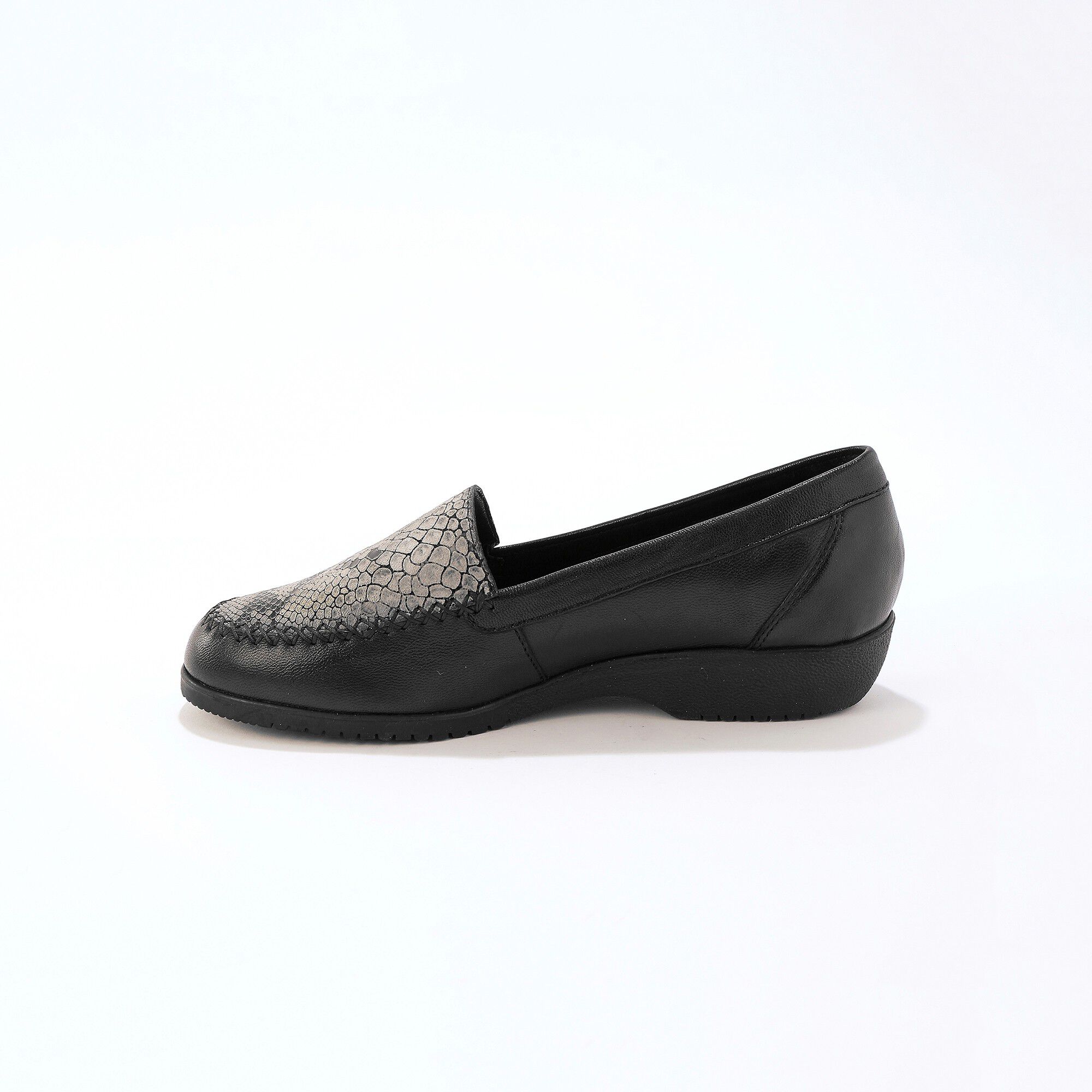 Mocassins largeur confort en cuir souple