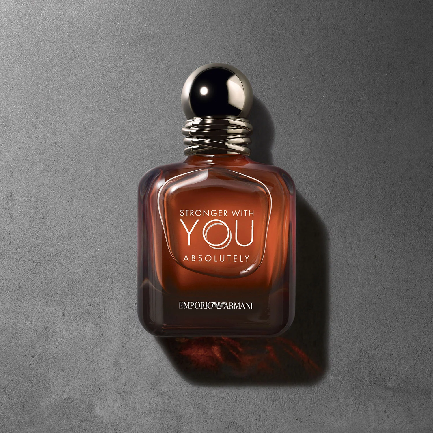 „Emporio Armani“ jam „Stronger With You Absolutely“ – kvapusis vanduo
