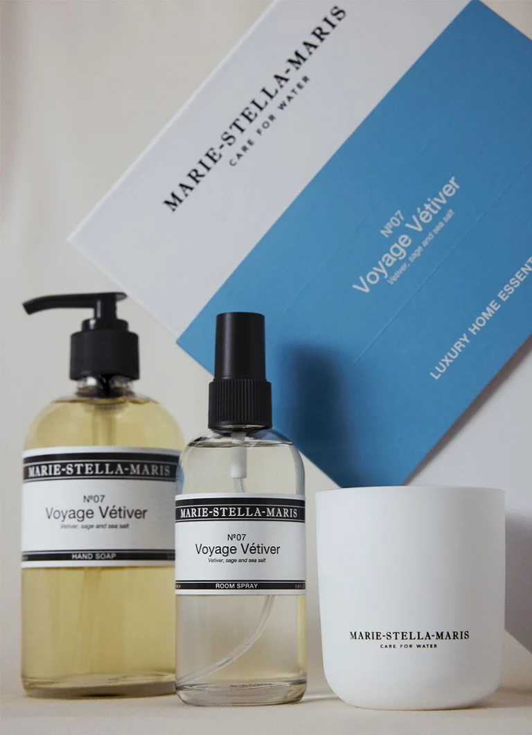 Set cadou Marie-Stella-Maris Voyage Vetiver Luxury Home - parfum și îngrijire a pielii