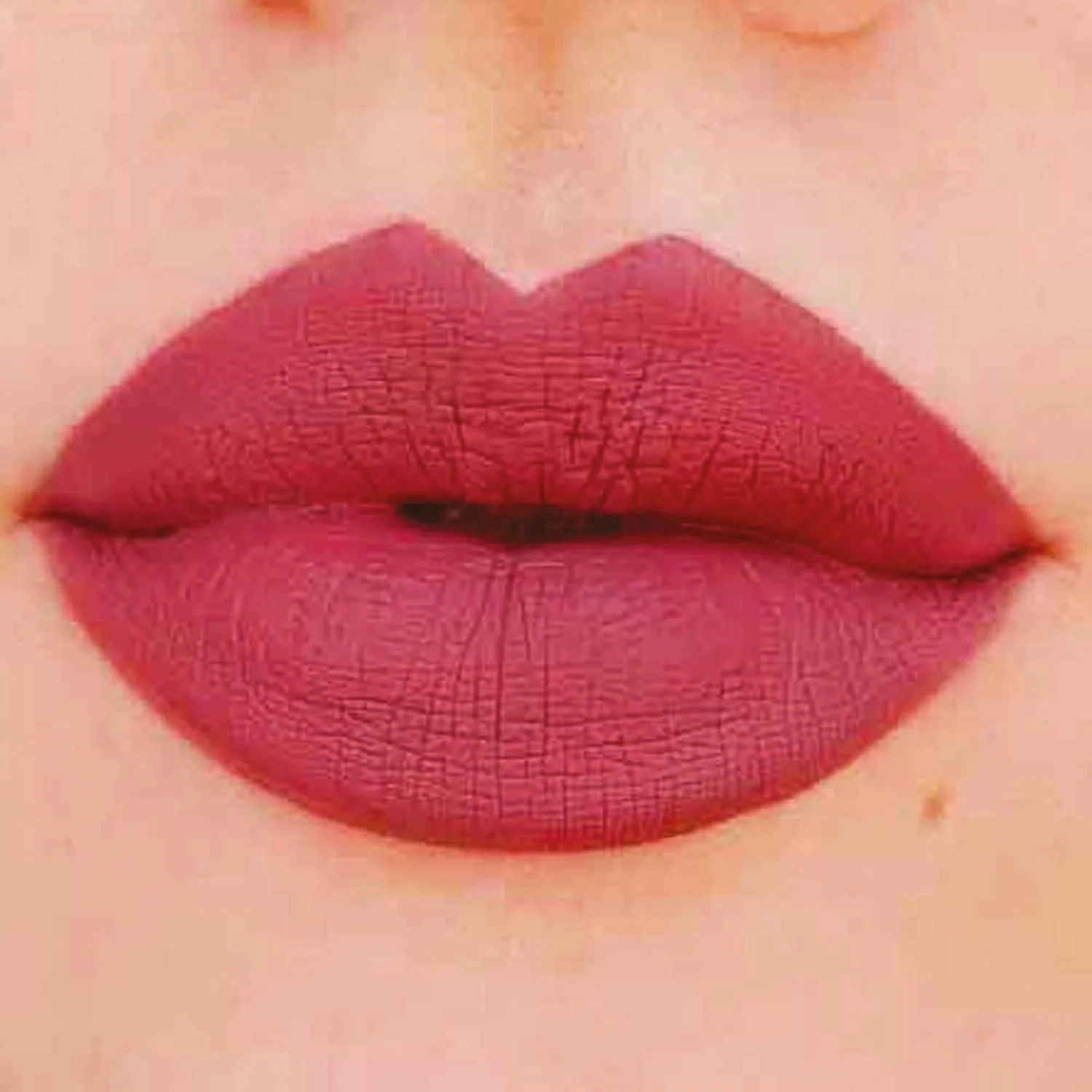 HYPNOTIZE ROUGE À LÈVRES LIQUIDE - Rouge à lèvres mat