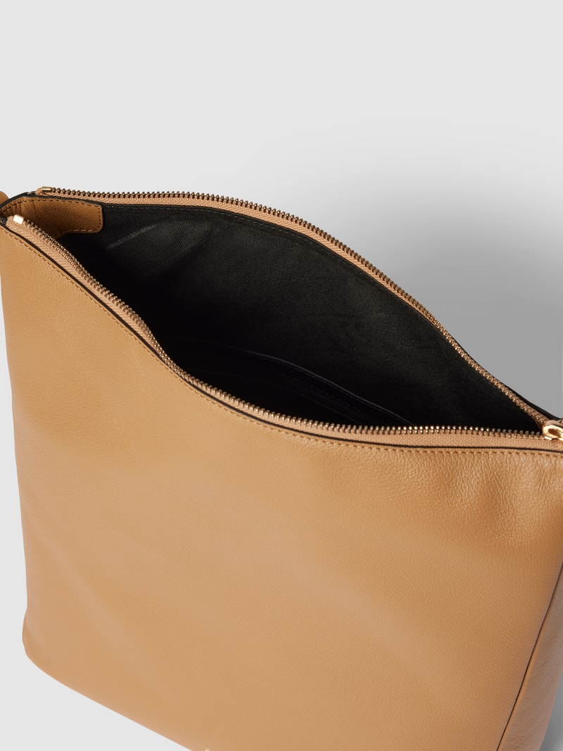 Hobo Bag mit Label-Applikation Modell 'Alyce' in camel