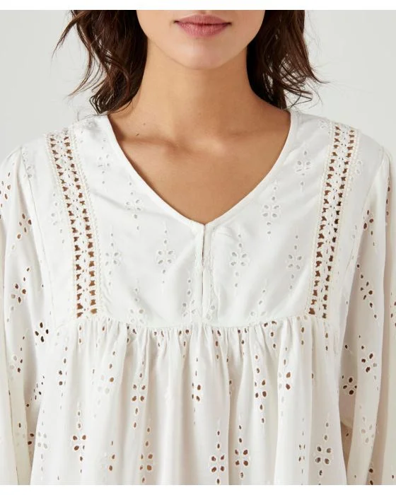 Blouse broderie anglaise