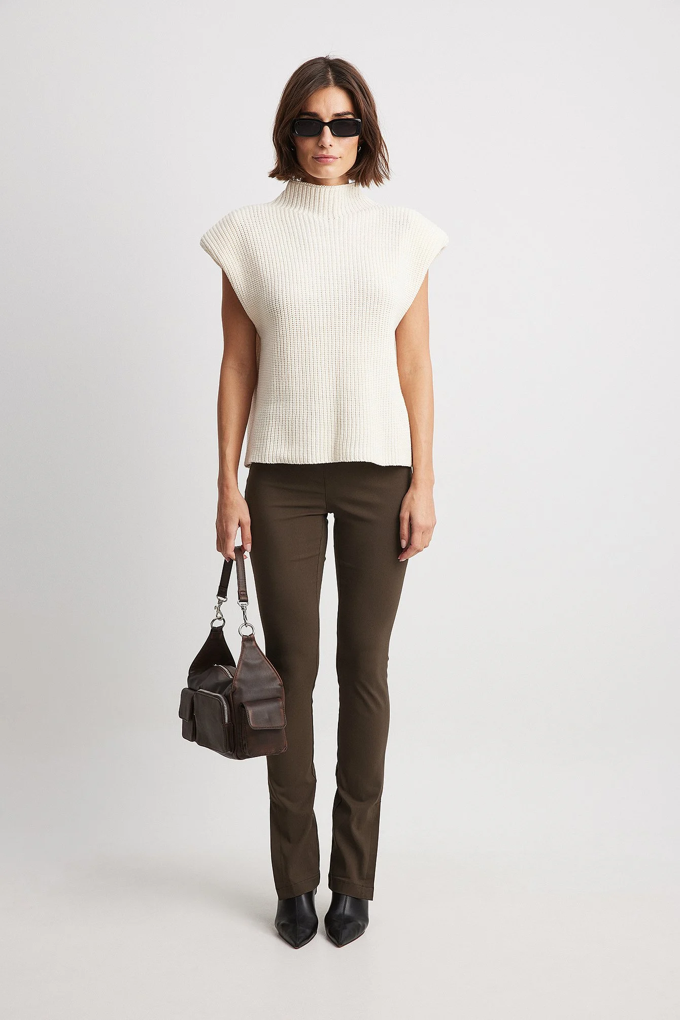 Slim-fit Super-Stretchhose mit Schlitz