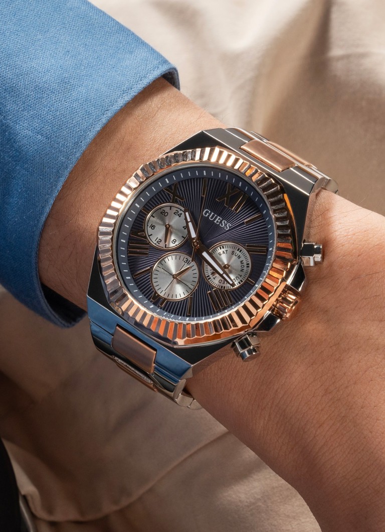GUESS Equity watch GW0703G4