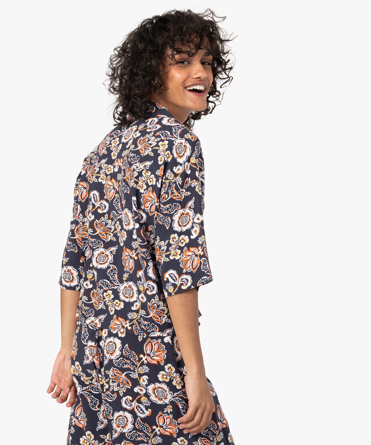 Haut de pyjama femme forme chemise à motifs fleuris multicolore | GEMO