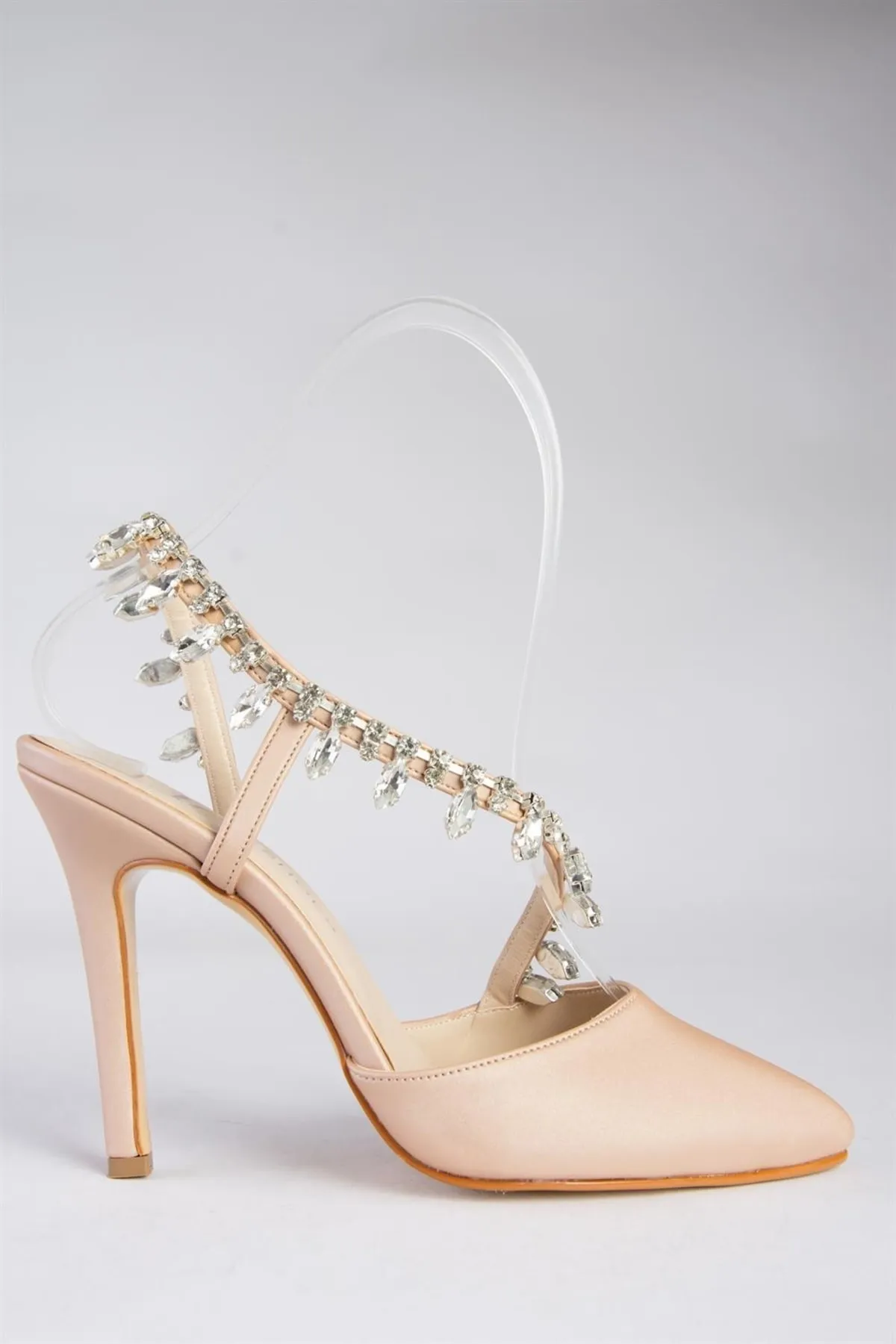Fox Shoes  Hautsatin-Stoff Stoned Damen-Abendkleid-Schuhe M246062704