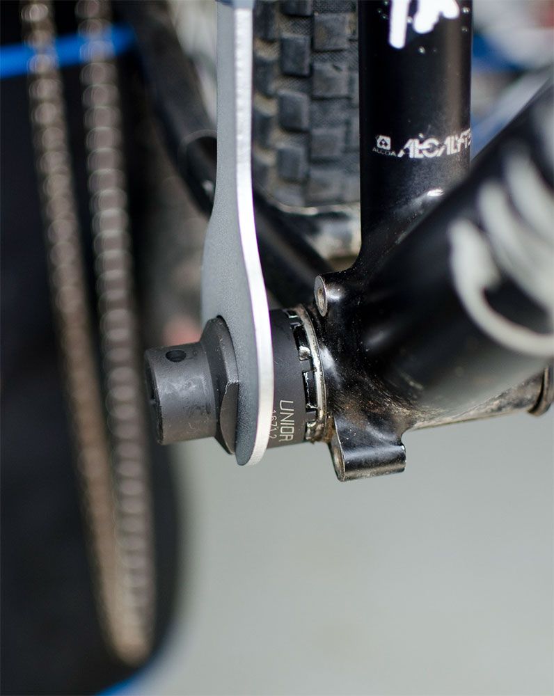 Unior Tools Innenlagerschlüssel für Shimano, XTR BB-950, Bontrager, Truvativ ISIS 1671.2/4 kaufen | Bike-Discount