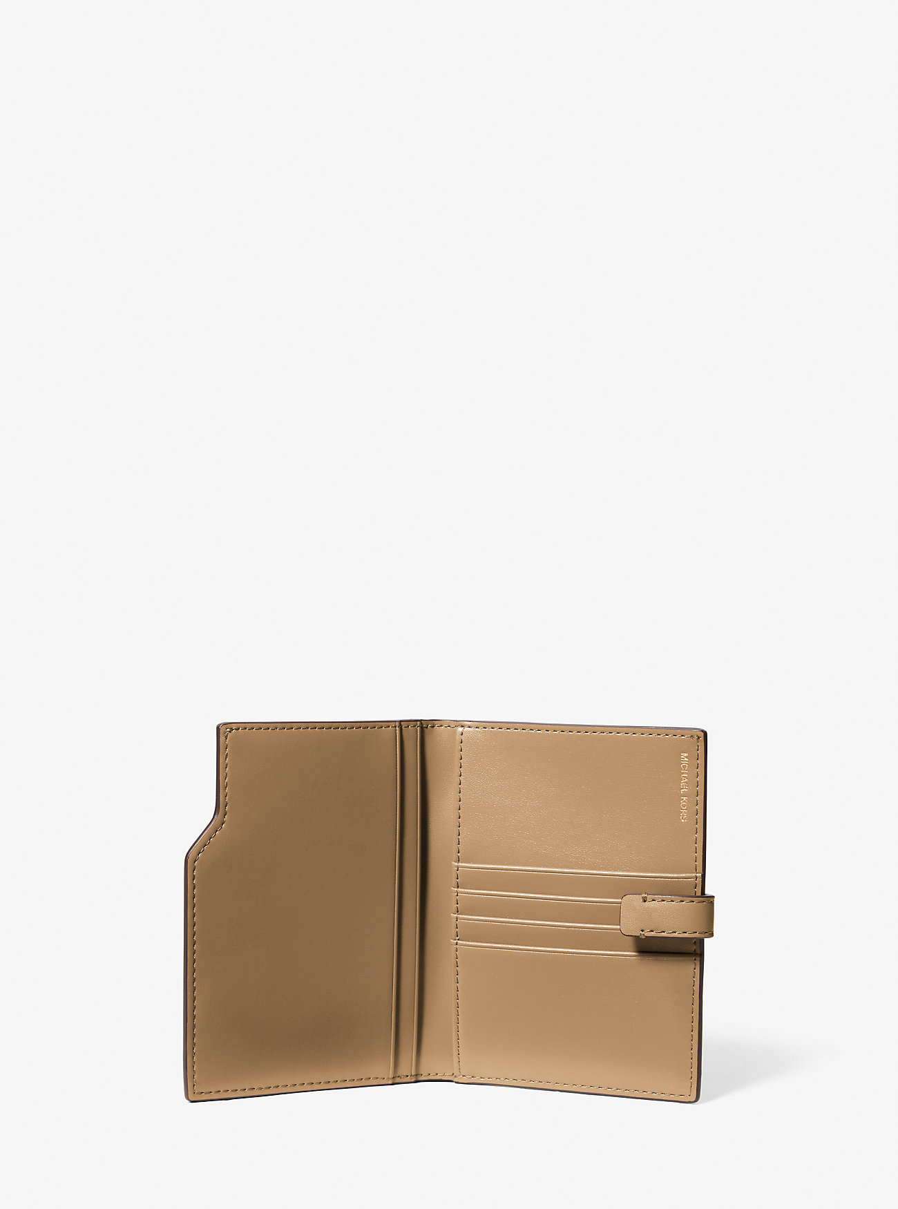 Jet Set Metallic Signature Logo Passport Lommebok - HUSK