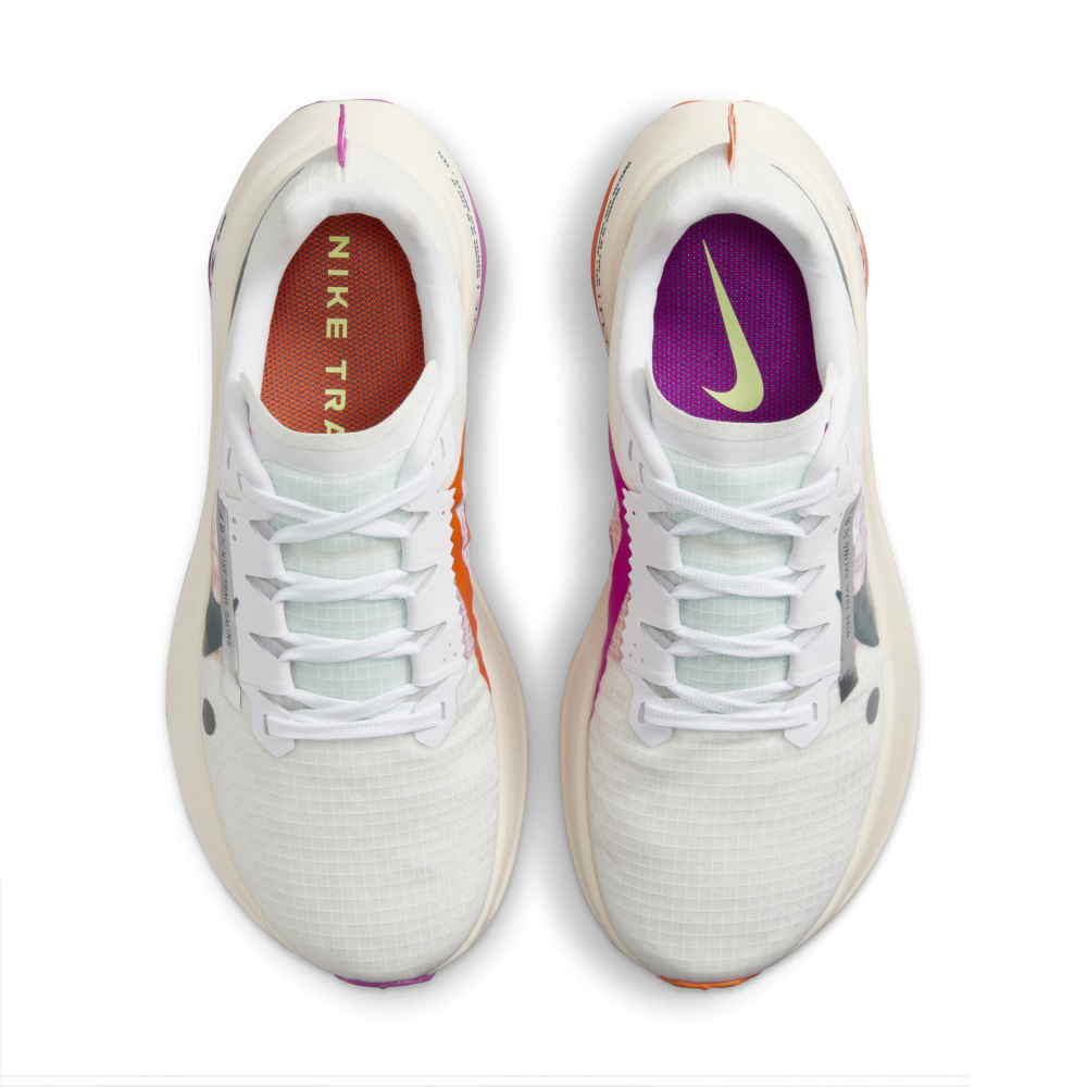 Nike ZoomX Ultrafly Trail DZ0489-101 / weiss