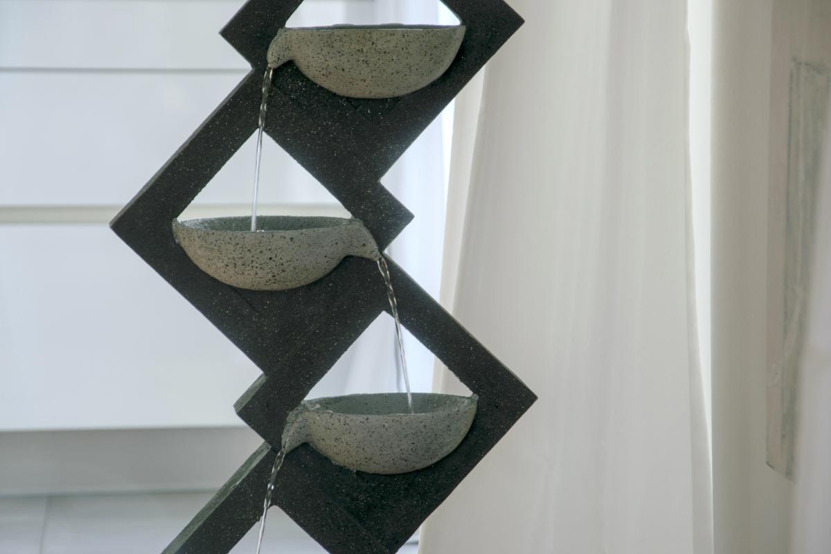 dobar Großer Design-Gartenbrunnen mit 4 Wasserschalen