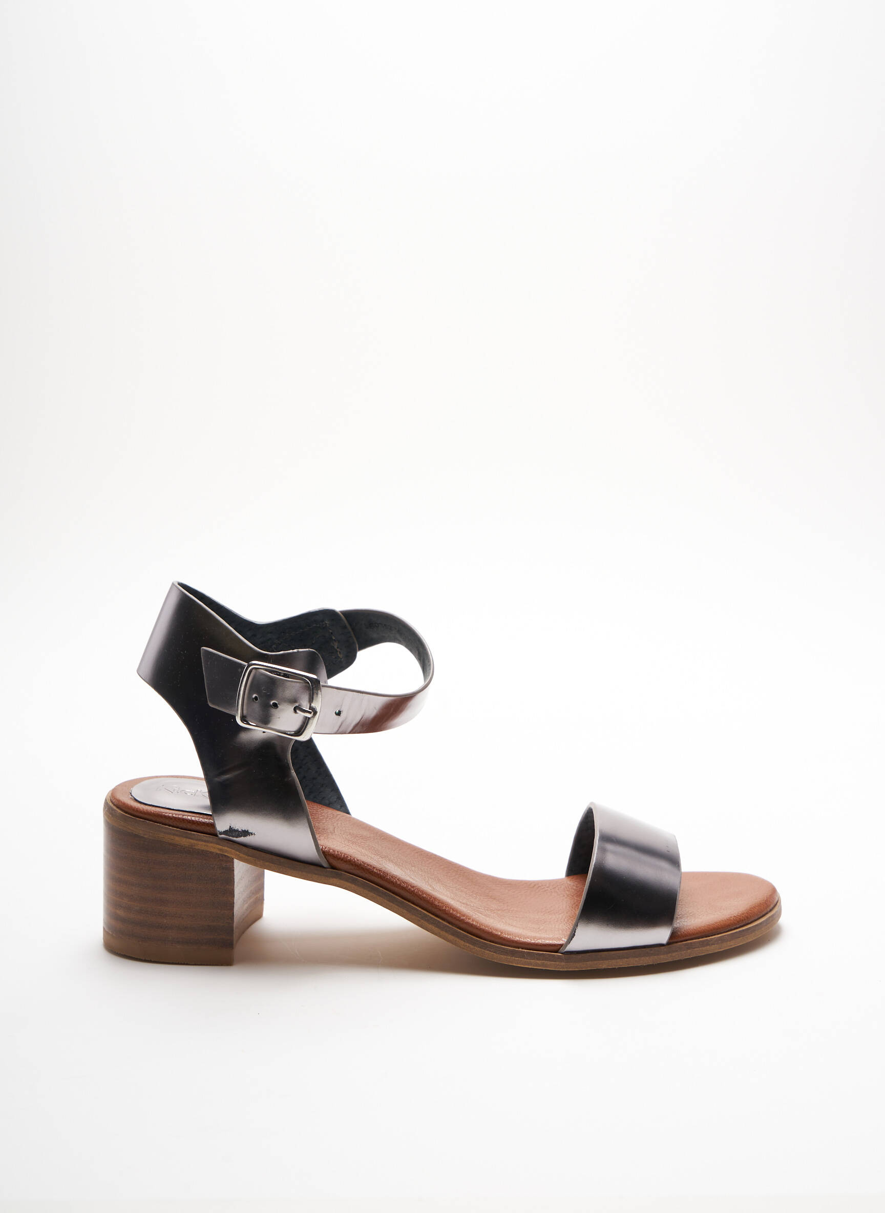 Kickers Sandales Nu Pieds Femme couleur gris
